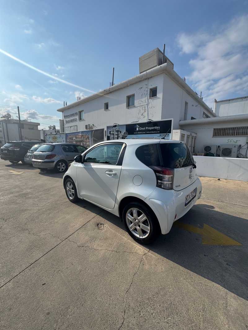 2011 Toyota IQ 1,0L 2011 Cyprus