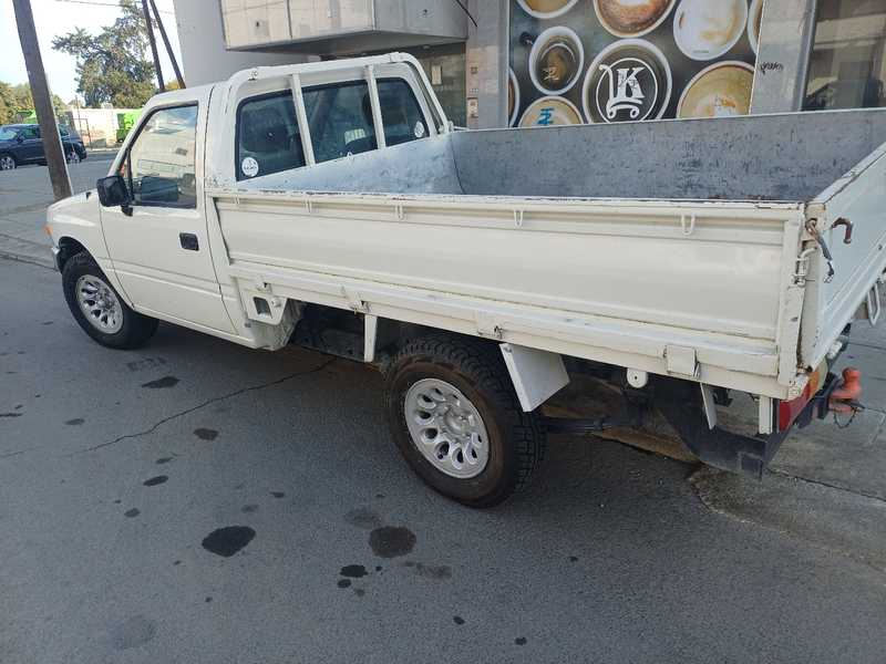 Isuzu Pick-up 2,5L 1996