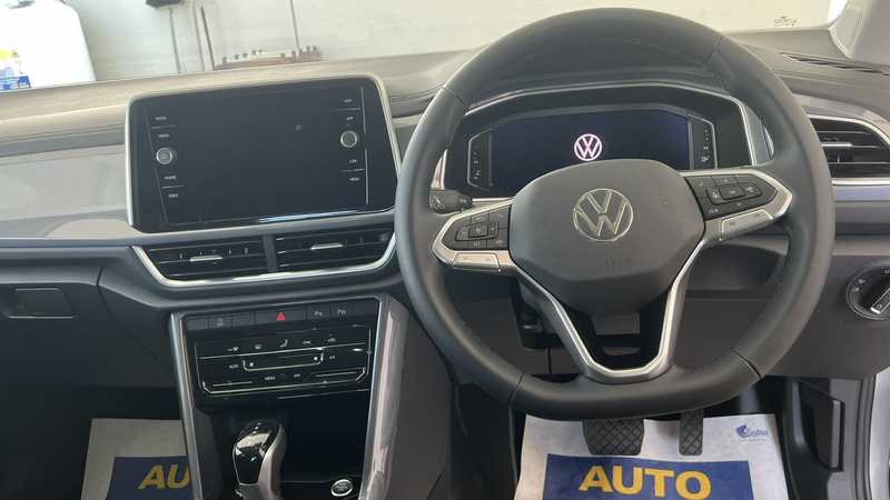 2024 Volkswagen T-Roc 1,5L 2024 Cyprus