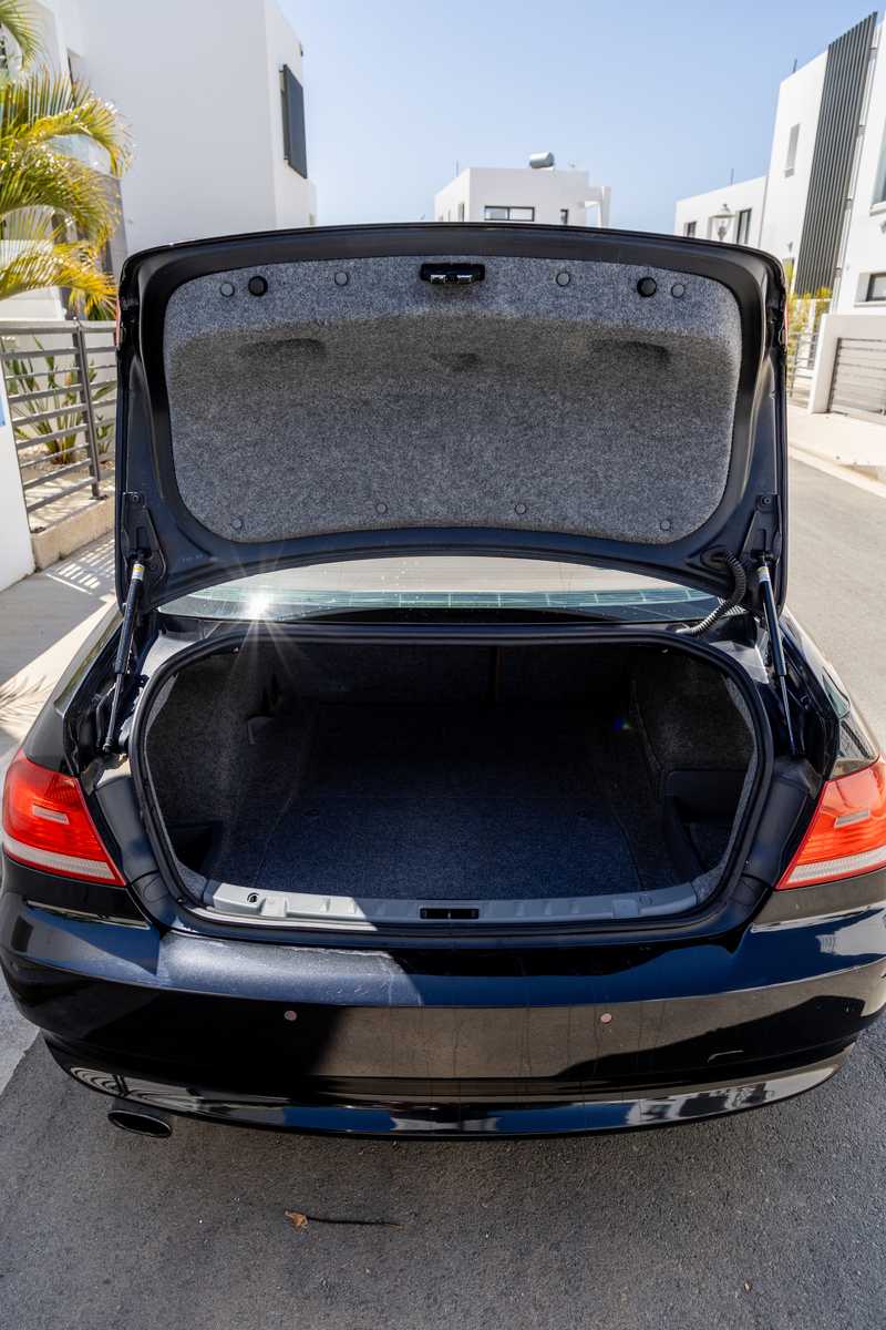 2008 BMW 3-Series 2,0L 2008 Cyprus
