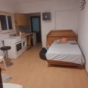 Beds are available, Επαρχία Λευκωσίας — Αγία Ειρήνη Λευκωσίας