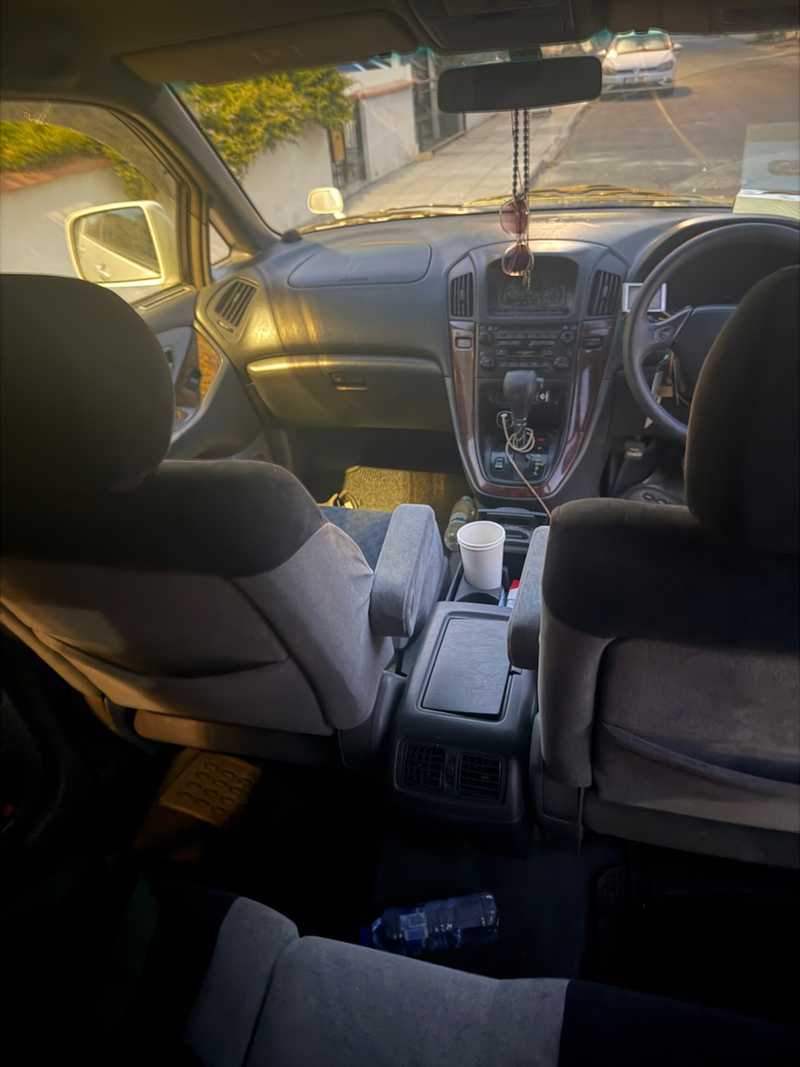 2003 Toyota Harrier 3,7L 2003 Cyprus