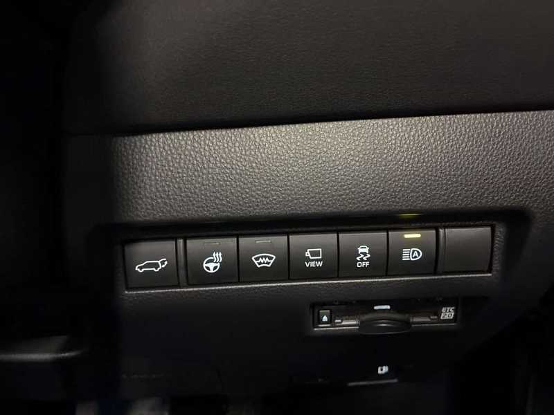 2023 Toyota Harrier 2,5L 2023 Cyprus