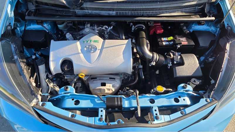 2014 Toyota Vitz 1,3L 2014 Cyprus