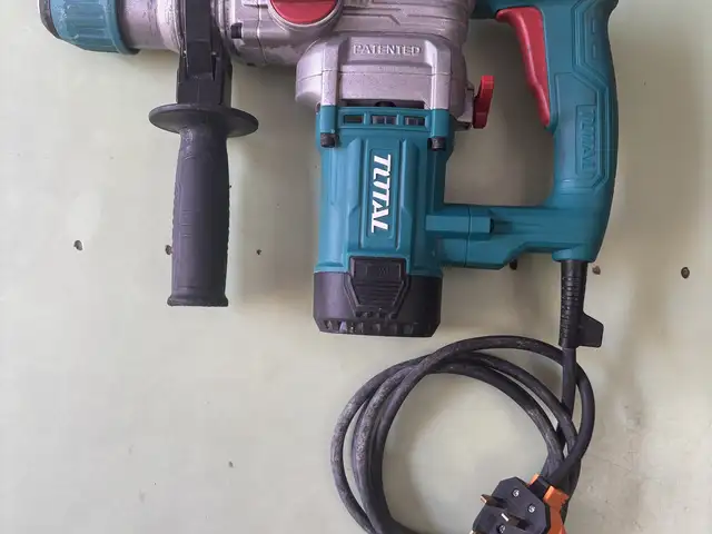 Total κρουστικό σκαπτικό/rotary hammer / demolition drill, Επαρχία Λευκωσίας — Άγιοι Ομολογητές