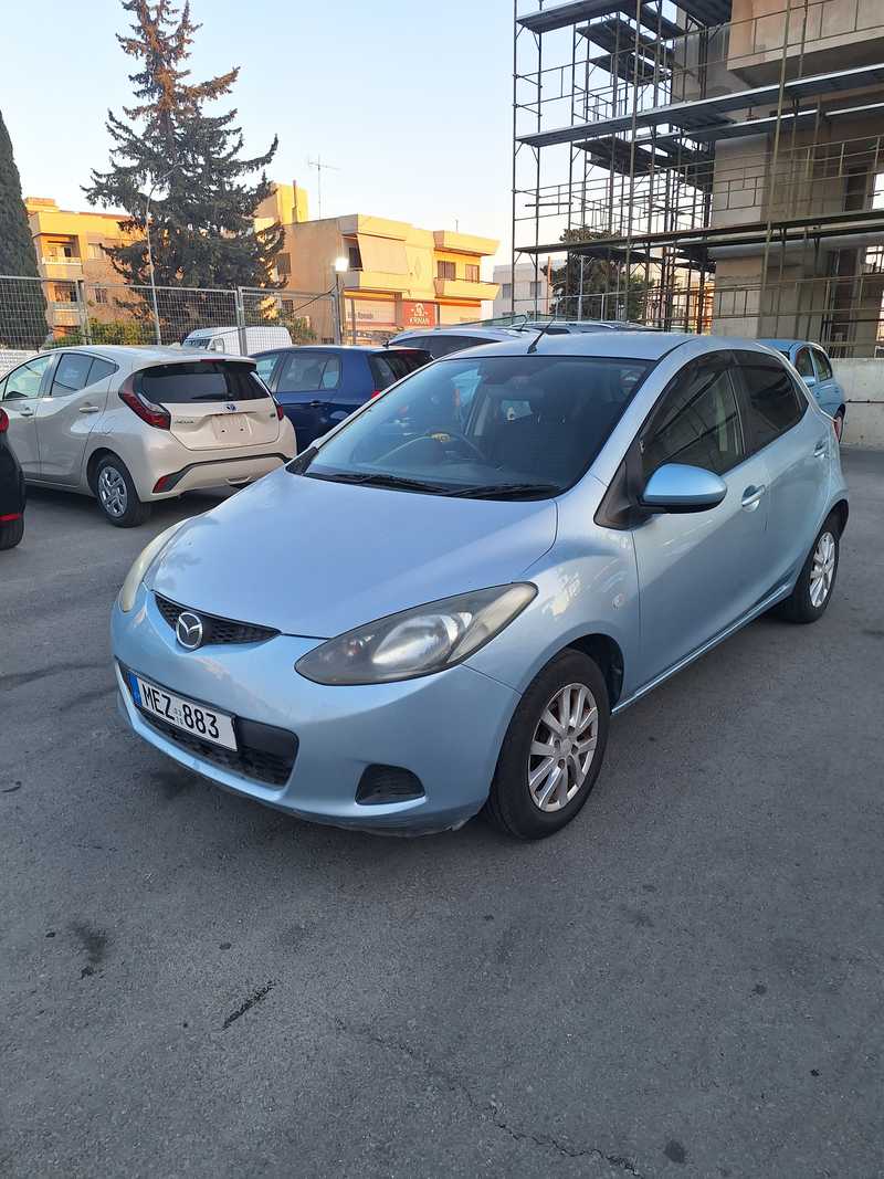 Mazda Demio 1,3L 2010