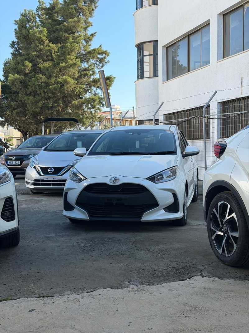 2022 Toyota Yaris 1,5L 2022 Cyprus