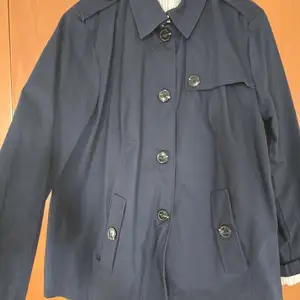Blue trenchcoat style jacket never worn size uk12 eu42, Επαρχία Λάρνακας — Λιβάδια Λάρνακας