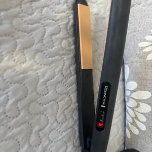Remington hair straightener flat, Larnaca — Larnaka - Kamares