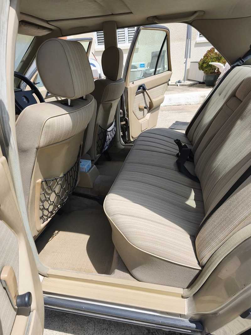 1986 Mercedes-Benz E-Class 2,5L 1986 Cyprus