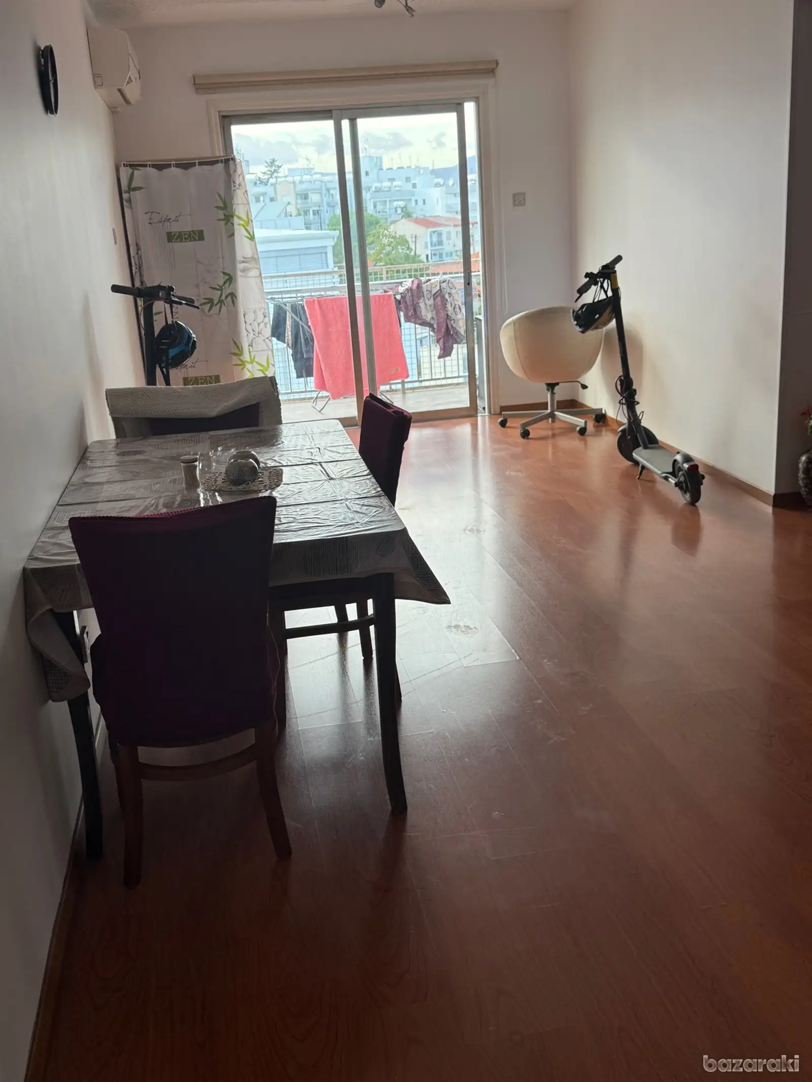 Room — 6