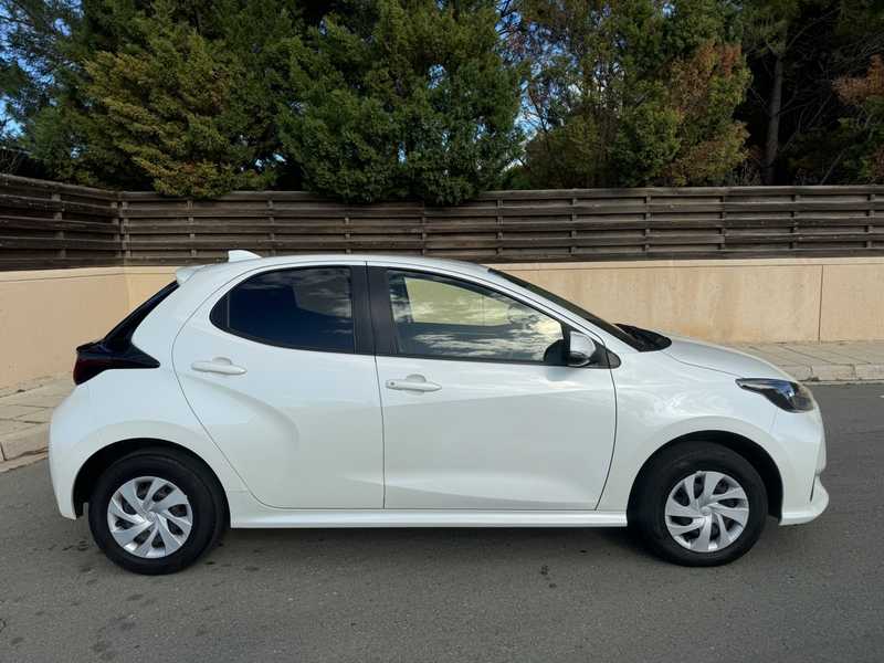 2022 Toyota Yaris 1,5L 2022 Cyprus
