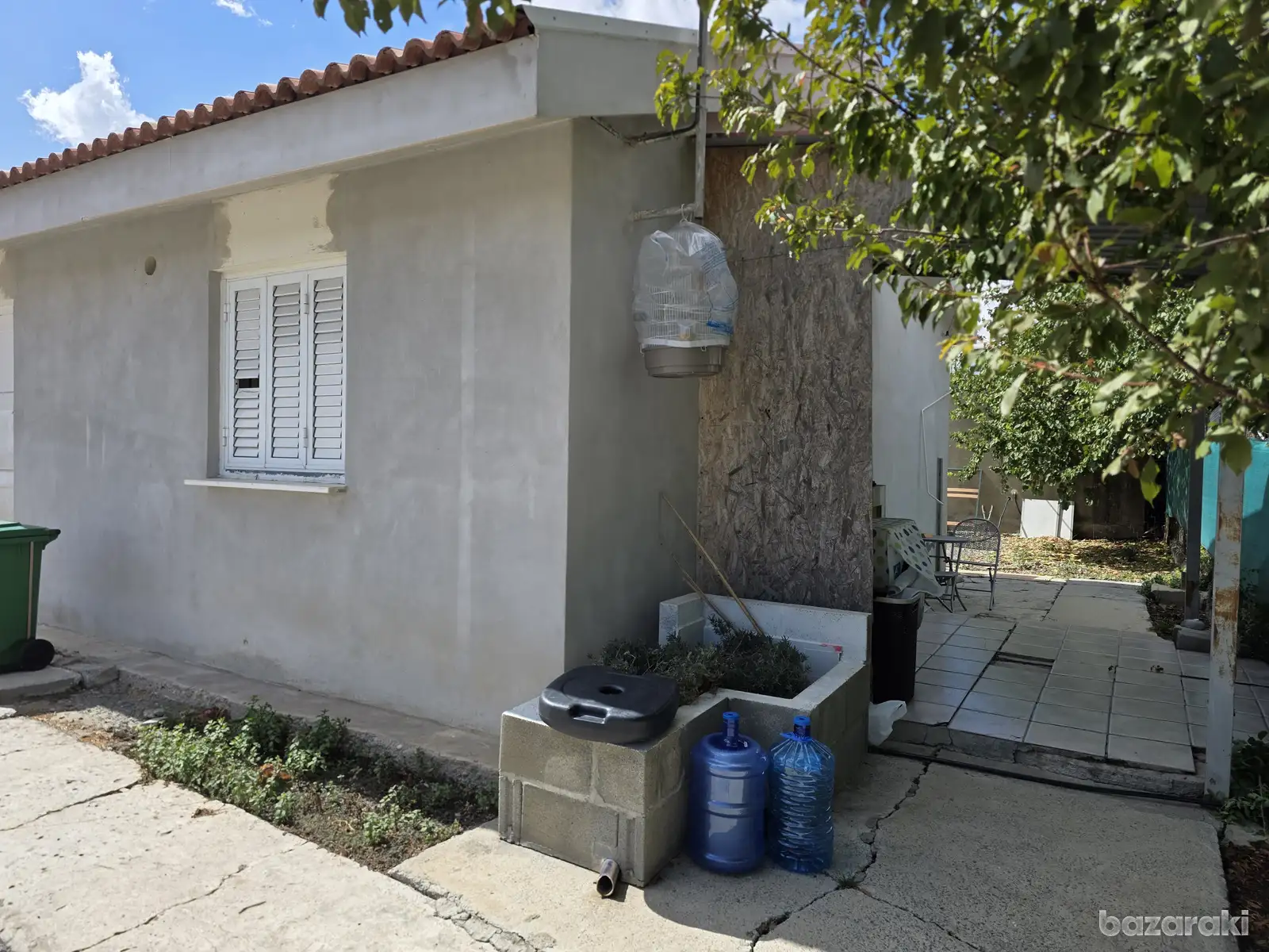 House, 2 bedrooms — 2