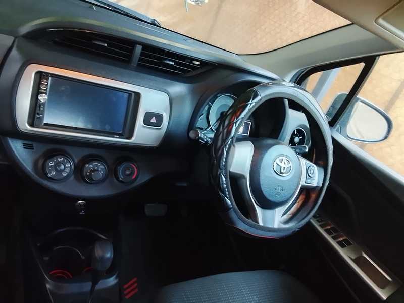 2016 Toyota Vitz 1,3L 2016 Cyprus