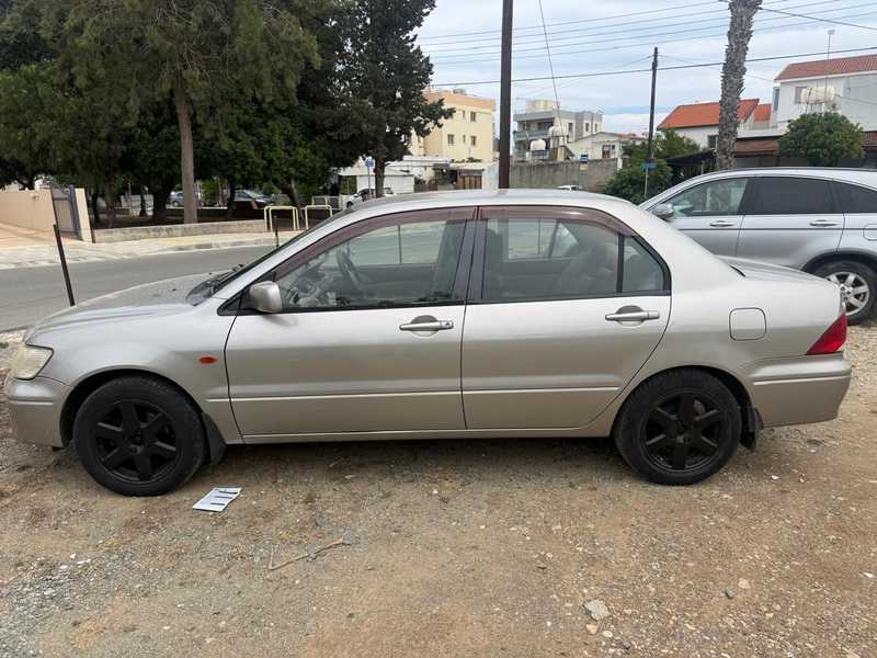 Mitsubishi Lancer 1,6L 2003