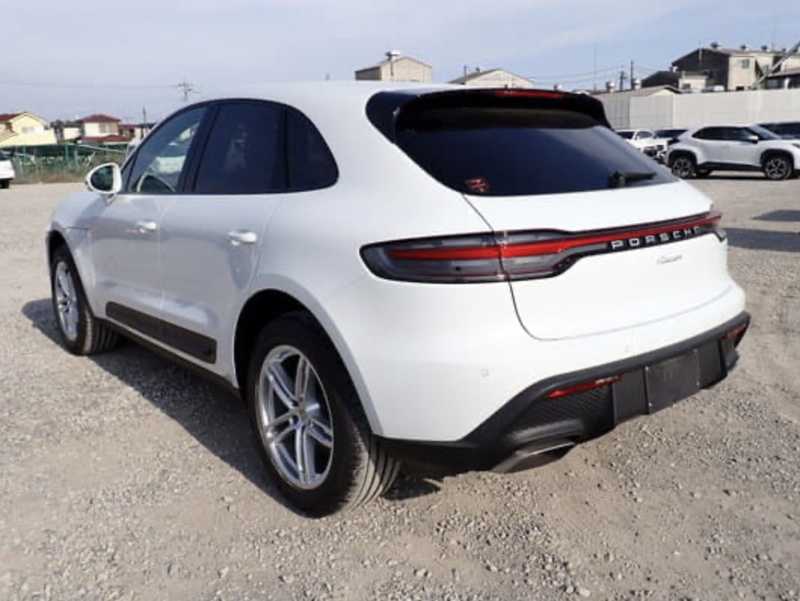 2022 Porsche Macan 2,0L 2022 Cyprus