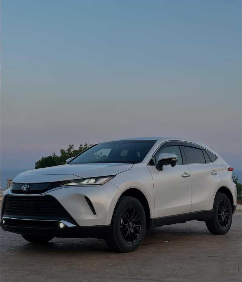 2023 Toyota Harrier 2,5L 2023 Cyprus