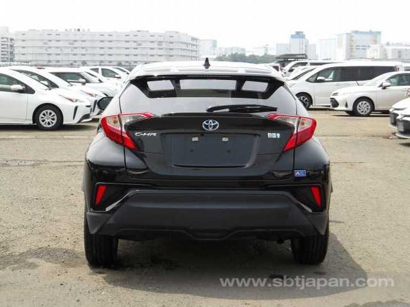 2022 Toyota C-HR 1,8L 2022 Cyprus