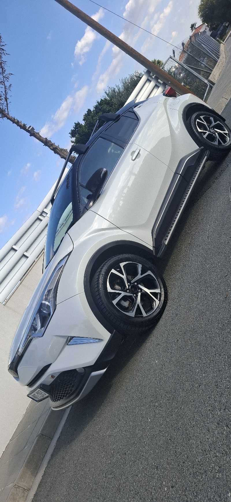 2017 Toyota C-HR 1,2L 2017 Cyprus