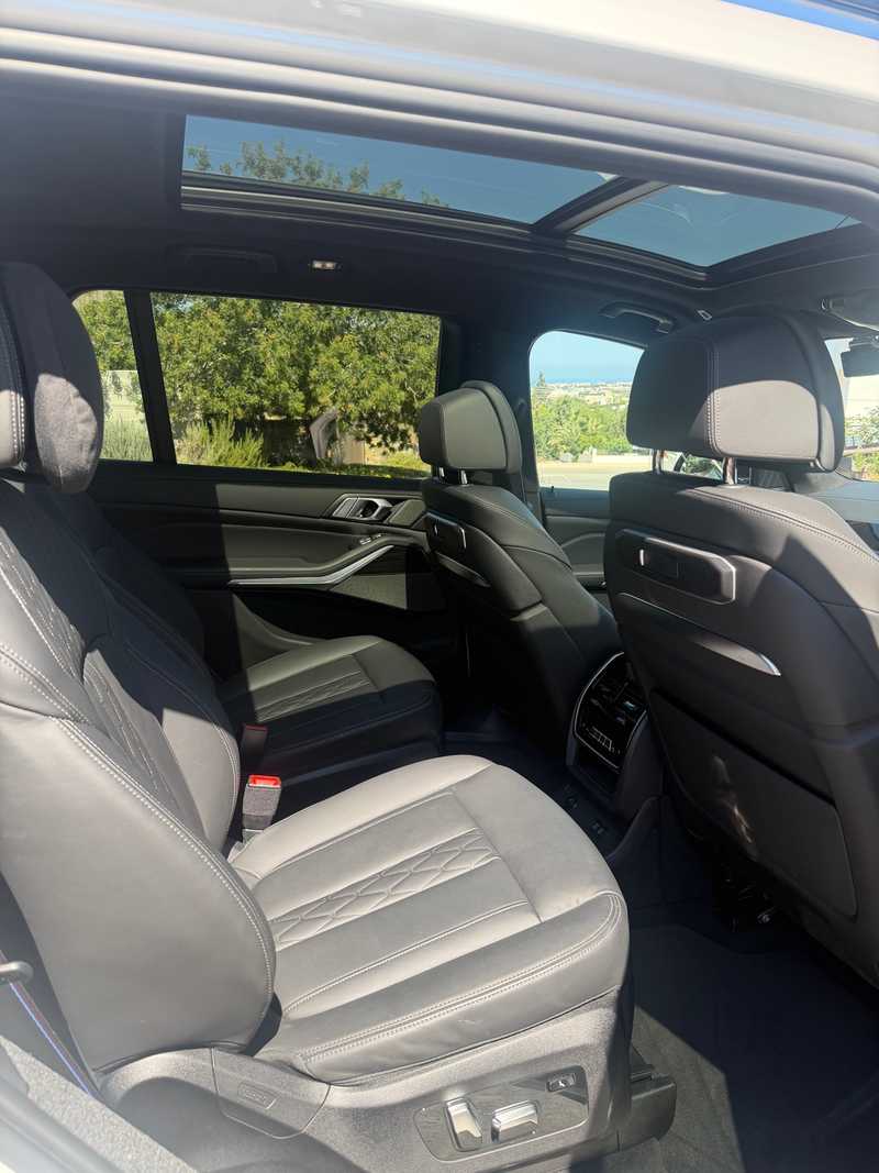 2024 BMW X7 4,0L 2024 Cyprus