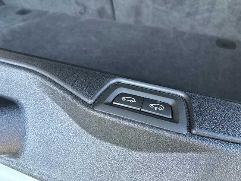 2025 BMW X7 3,0L 2025 Cyprus