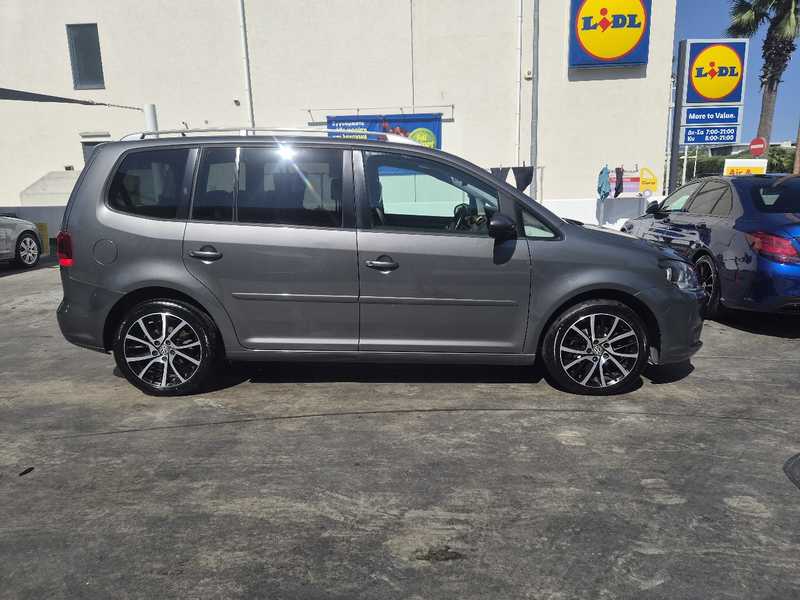 2014 Volkswagen Touran 1,6L 2014 Cyprus