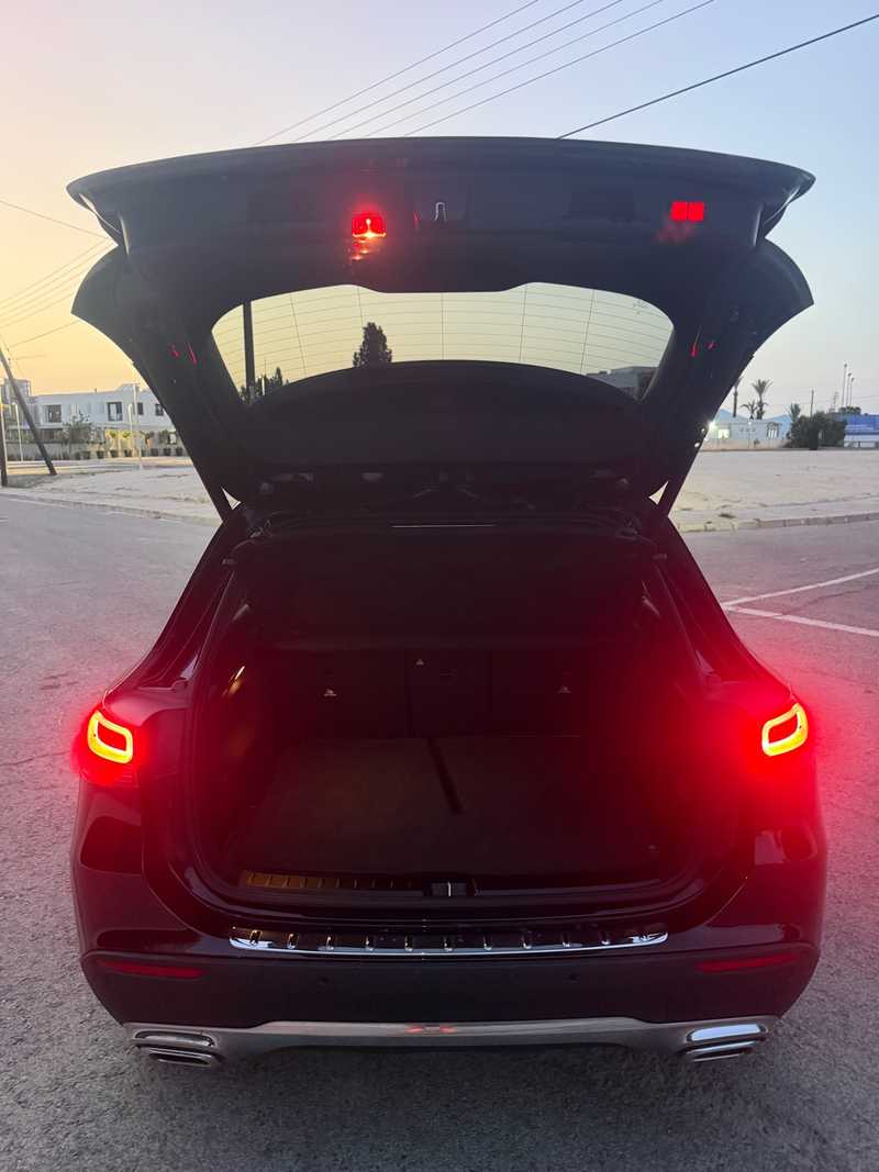 2021 Mercedes-Benz GLA-Class 2,0L 2021 Cyprus