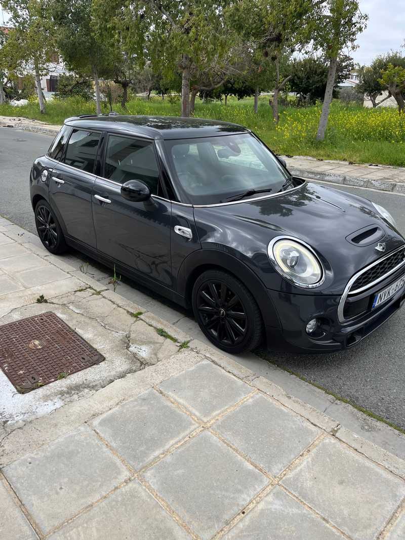 Mini Cooper 2,0L 2015