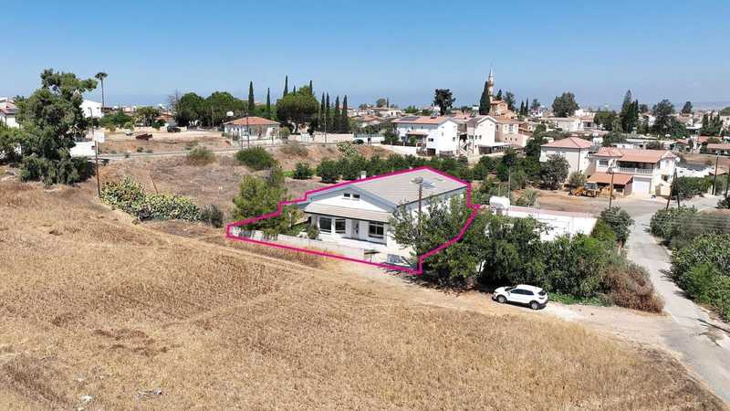 3-bedroom detached house for sale