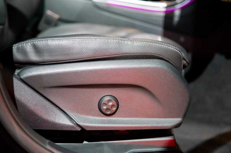 2021 Mercedes-Benz GLC-Class 2,0L 2021 Cyprus