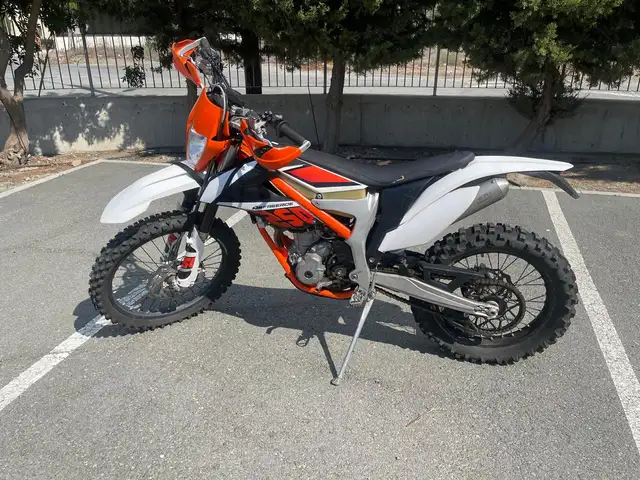 Ktm, Επαρχία Λεμεσού — Μονή
