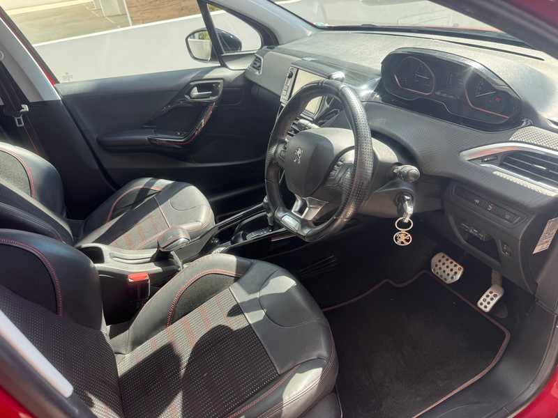 2017 Peugeot 2008 1,2L 2017 Cyprus