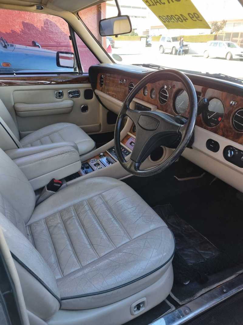 1992 Cars Classic 6,8L 1992 Cyprus