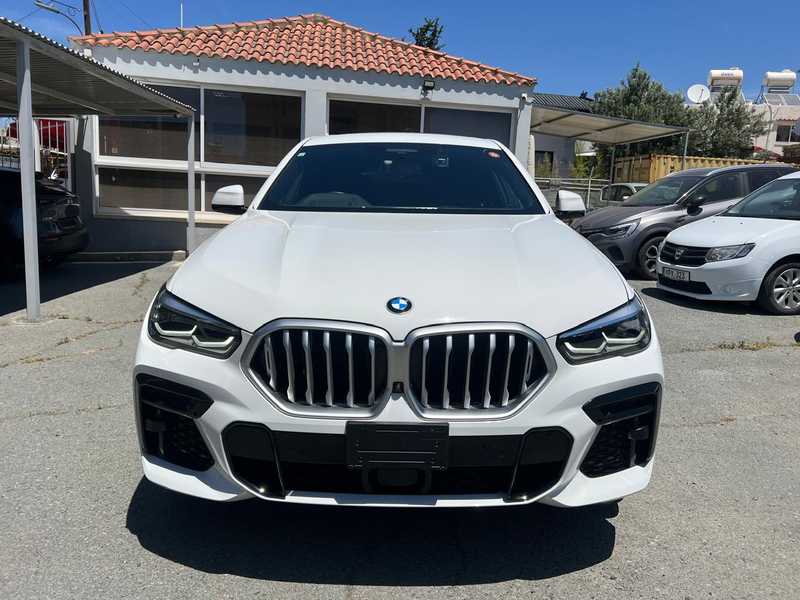 2022 BMW X6 3,0L 2022 Cyprus
