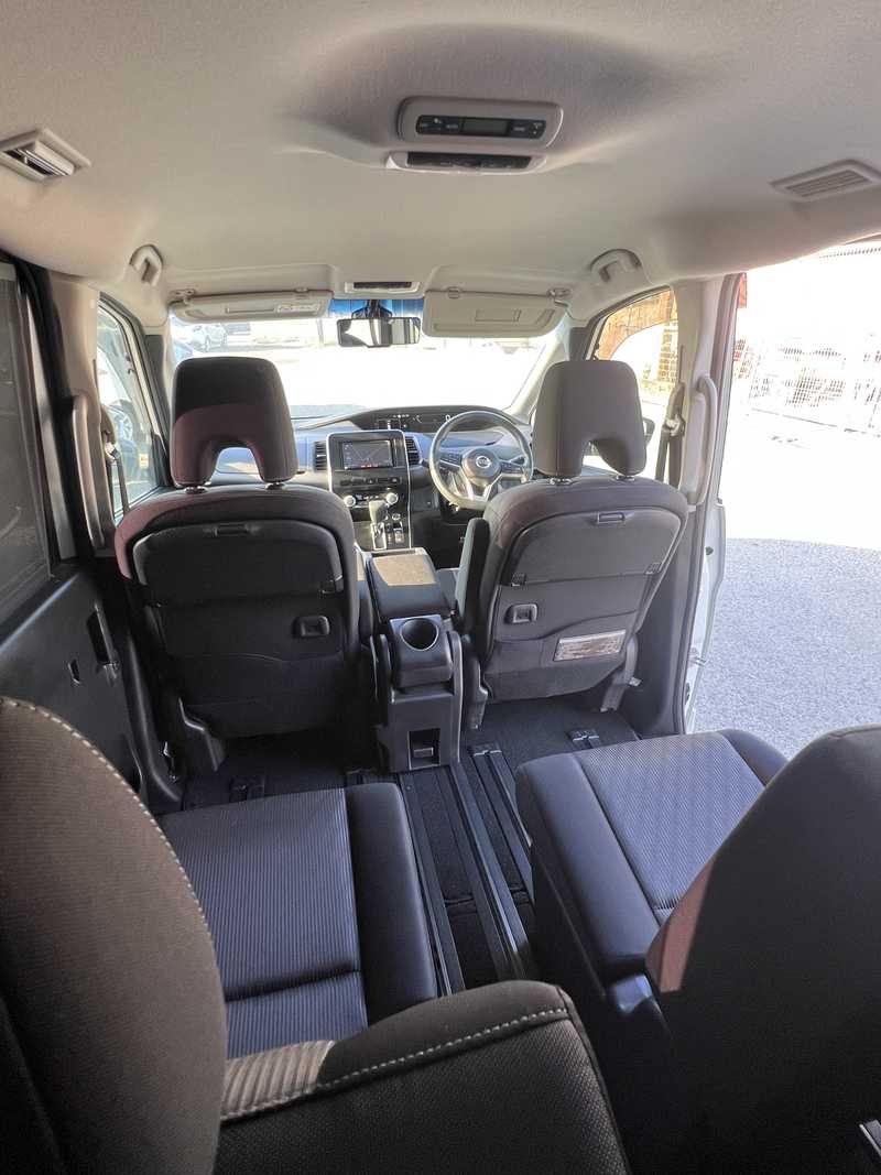 2022 Nissan Serena 2,0L 2022 Cyprus