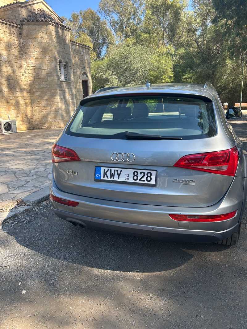 2009 Audi Q5 2,0L 2009 Cyprus