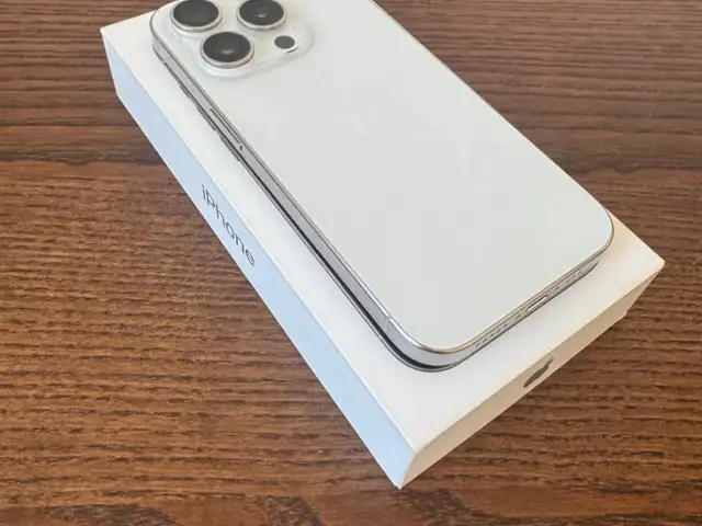 Iphone 15 pro esim 128gb, Limassol — Historical Center