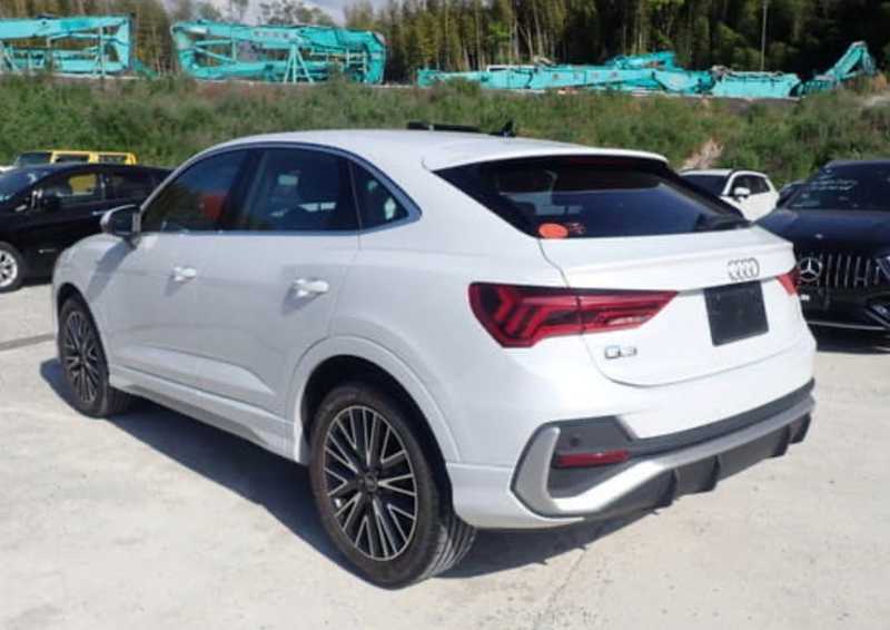 2022 Audi Q3 2,0L 2022 Cyprus
