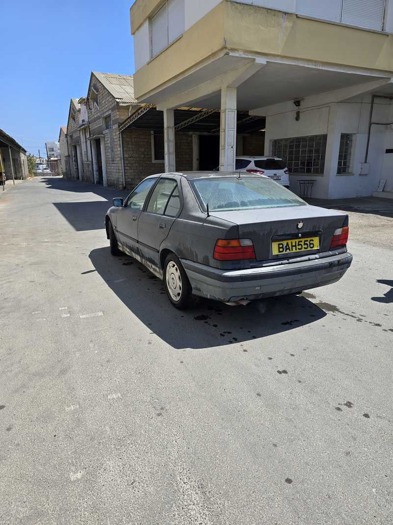 BMW 3-Series 1,8L 1992