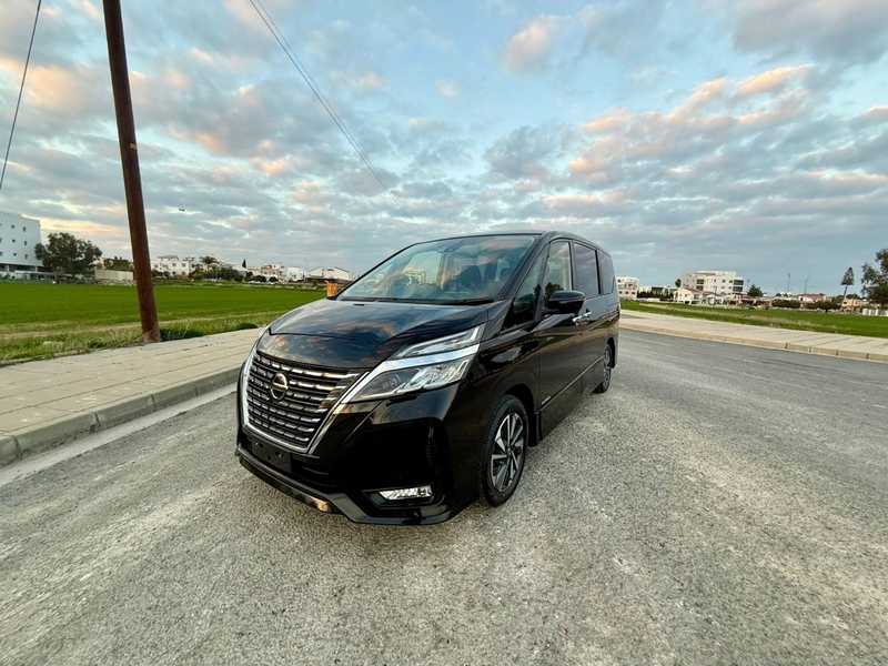 2022 Nissan Serena 2,0L 2022 Cyprus