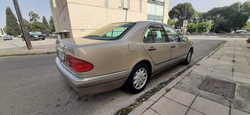 1998 Mercedes-Benz E-Class 2,0L 1998 Cyprus