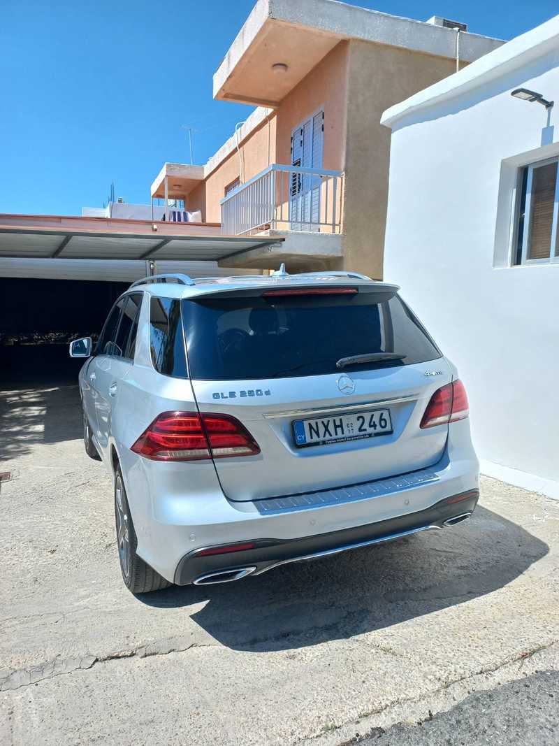 2017 Mercedes-Benz GLE-Class 2,2L 2017 Cyprus