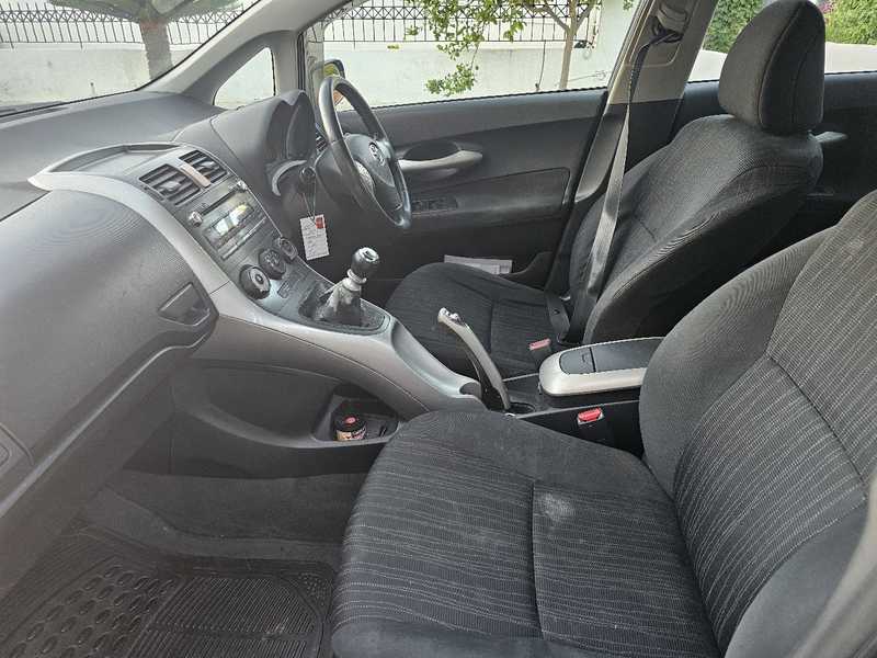 2007 Toyota Auris 2,0L 2007 Cyprus