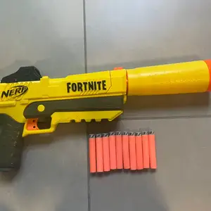 Nerf fortnite yellow blaster, Nicosia — Nicosia - Agios Andreas