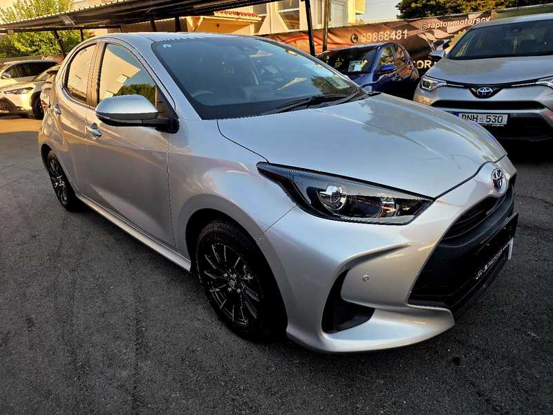 2021 Toyota Yaris 1,5L 2021 Cyprus