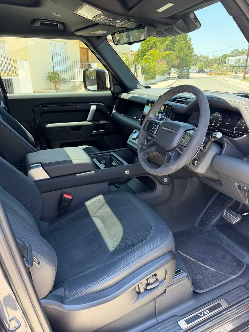 2023 Land Rover Defender 5,0L 2023 Cyprus