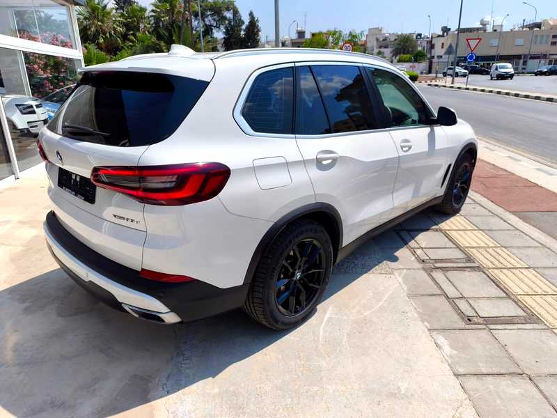 2022 BMW X5 3,0L 2022 Cyprus