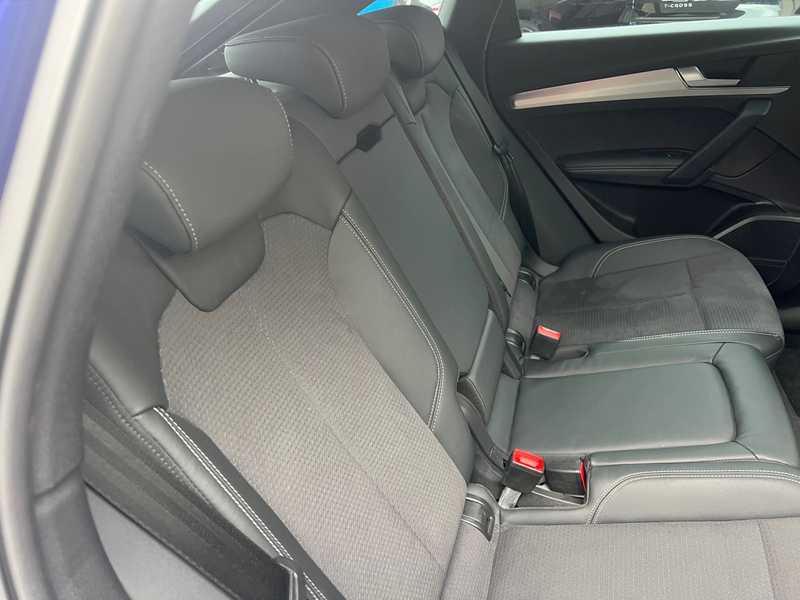 2022 Audi Q5 2,0L 2022 Cyprus