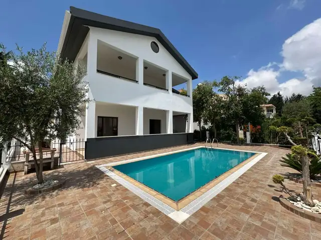 5-bedroom detached house to rent, Paphos — Stroumpi Pano
