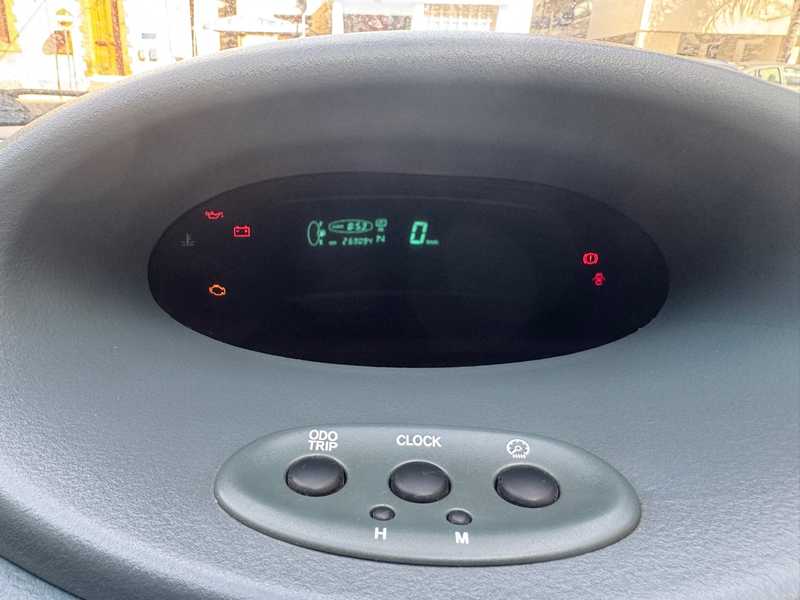 2000 Toyota Vitz 1,0L 2000 Cyprus